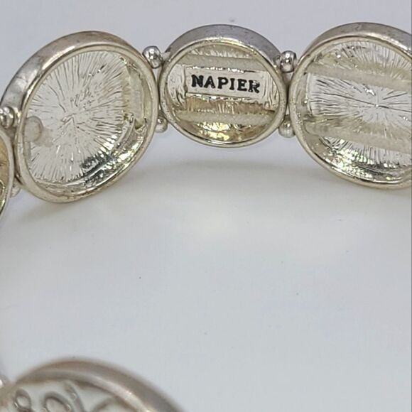 Vintage Napier Silver Toned Bracelet with Intricate Design, stretchy - Picture 3 of 5